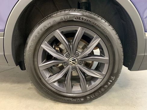 Used 2024 Volkswagen Tiguan Wolfsburg Edition image 21
