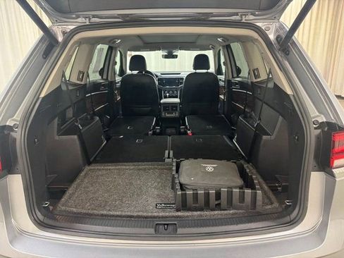 Used 2022 Volkswagen Atlas SEL Premium image 35