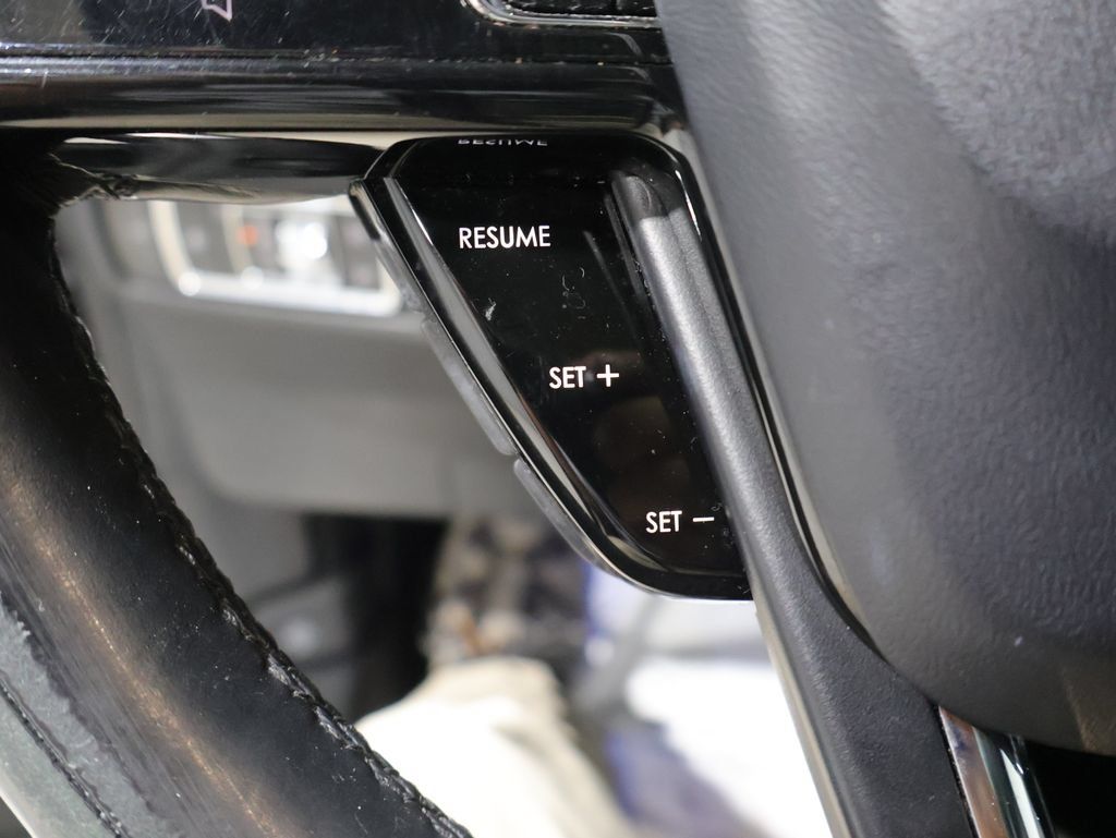 Used 2020 Lincoln Corsair Reserve w/ Equipment Group 201A AWD/4WD image 38