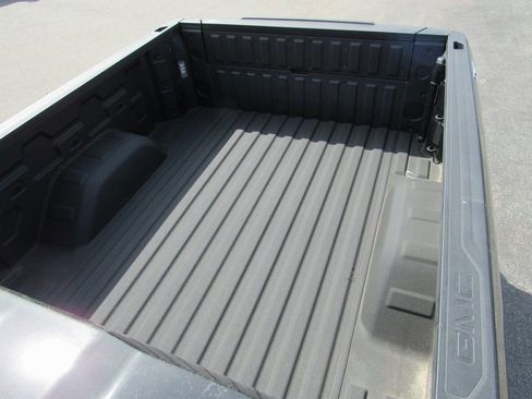 New 2025 GMC Sierra 1500 SLT w/ SLT Premium Plus Package image 29