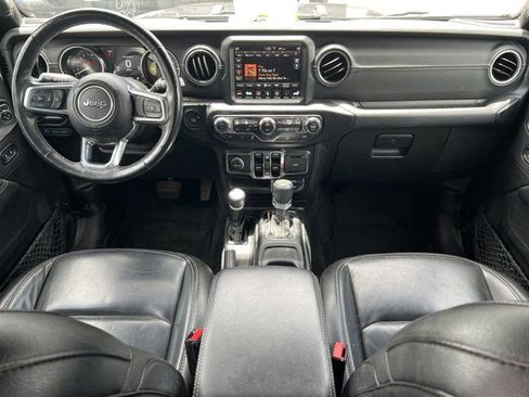 Used 2021 Jeep Wrangler Unlimited Sahara w/ Cold Weather Group AWD/4WD image 26