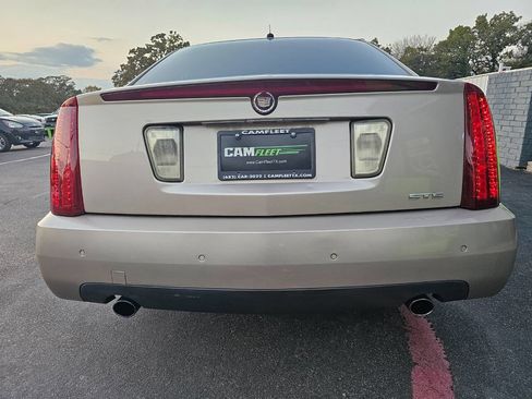 Used 2005 Cadillac STS w/ Preferred Equipment Group image 10