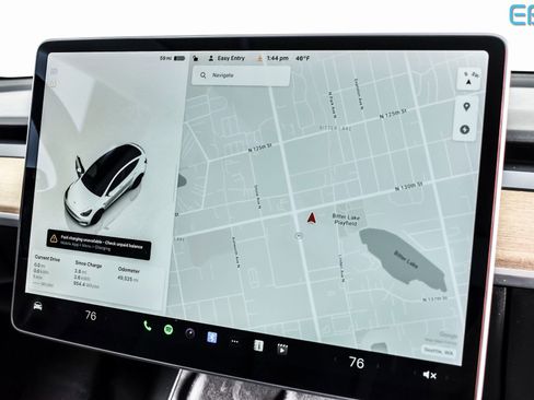 Used 2022 Tesla Model Y Performance image 23