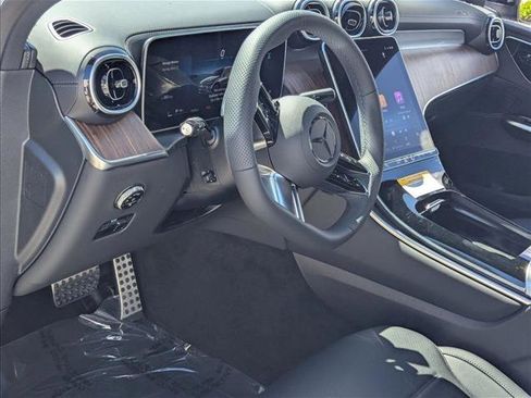 New 2026 Mercedes-Benz GLC 300 image 3