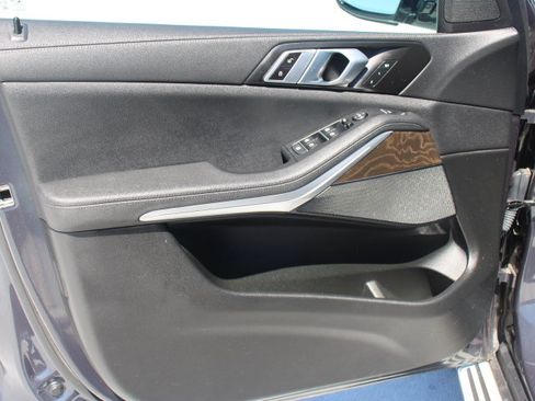 Used 2022 BMW X5 sDrive40i RWD image 11