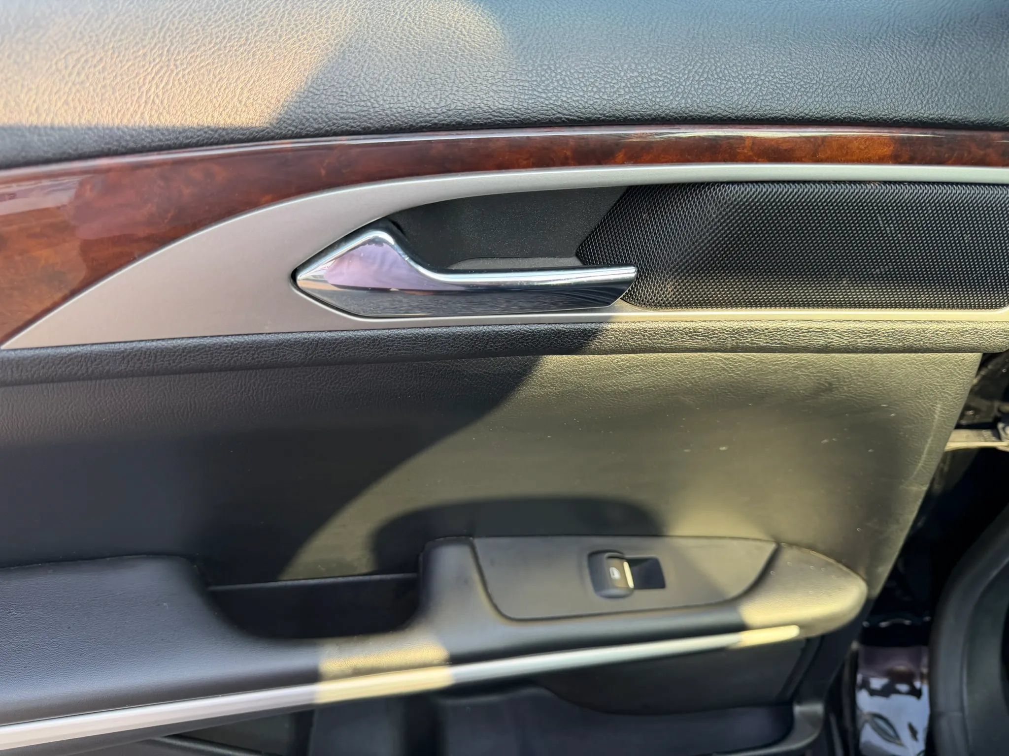 Used 2016 Lincoln MKZ AWD w/ Equipment Group 300A Reserve image 18