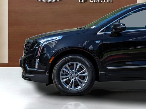 Used 2025 Cadillac XT5 Luxury FWD image 28