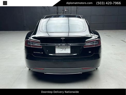 Used 2014 Tesla Model S 60 image 5