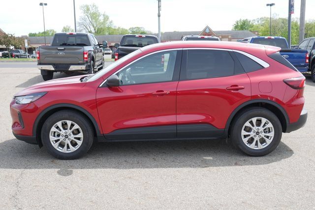 Used 2023 Ford Escape Active AWD/4WD image 7
