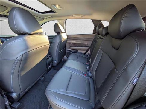 New 2026 Hyundai Tucson SEL FWD image 17