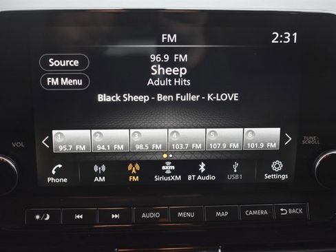 Used 2024 Nissan Pathfinder SL w/ Lighting Package (N92) image 25