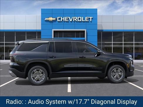 New 2027 Chevrolet Traverse LT w/ Driver Confidence Package FWD image 5