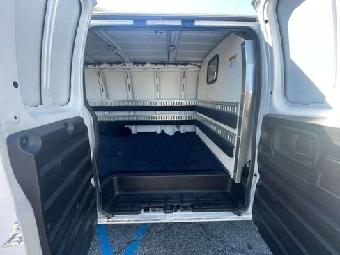 Used 2019 Chevrolet Express 2500 2500 3dr Cargo Van image 14