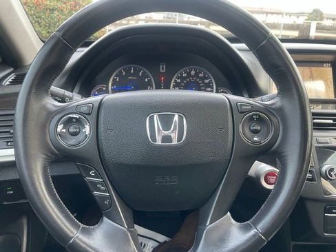 Used 2013 Honda Crosstour EX-L image 28