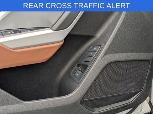 Used 2025 Audi Q3 2.0T Premium w/ Convenience Package image 14