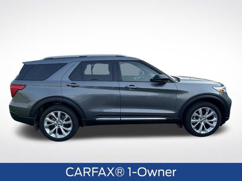 Used 2022 Ford Explorer Platinum w/ Equipment Group 601A AWD/4WD image 2