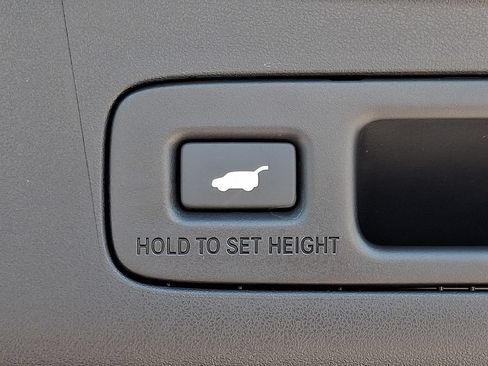 Used 2025 Acura ADX FWD image 29