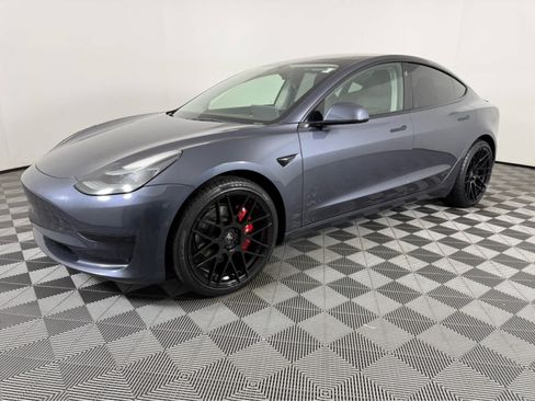 Used 2022 Tesla Model 3 RWD image 7