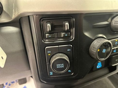 Certified 2024 Ford F250 XLT image 11