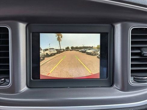 Used 2021 Dodge Charger SXT image 13