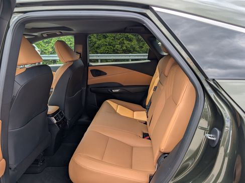 Used 2023 Lexus RX 350 Premium w/ Accessory Package (Z1) image 15