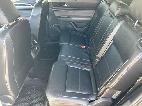 Used 2022 Volkswagen Atlas SE FWD image 15