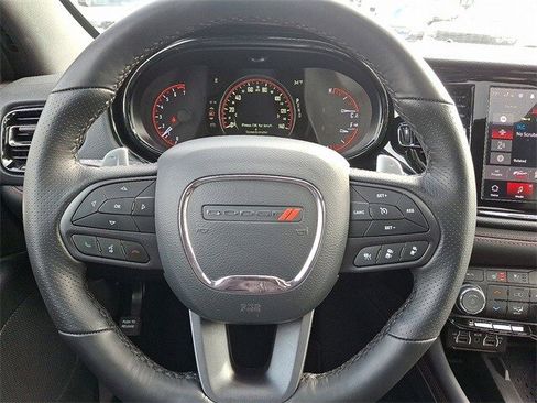 Used 2025 Dodge Durango GT image 21