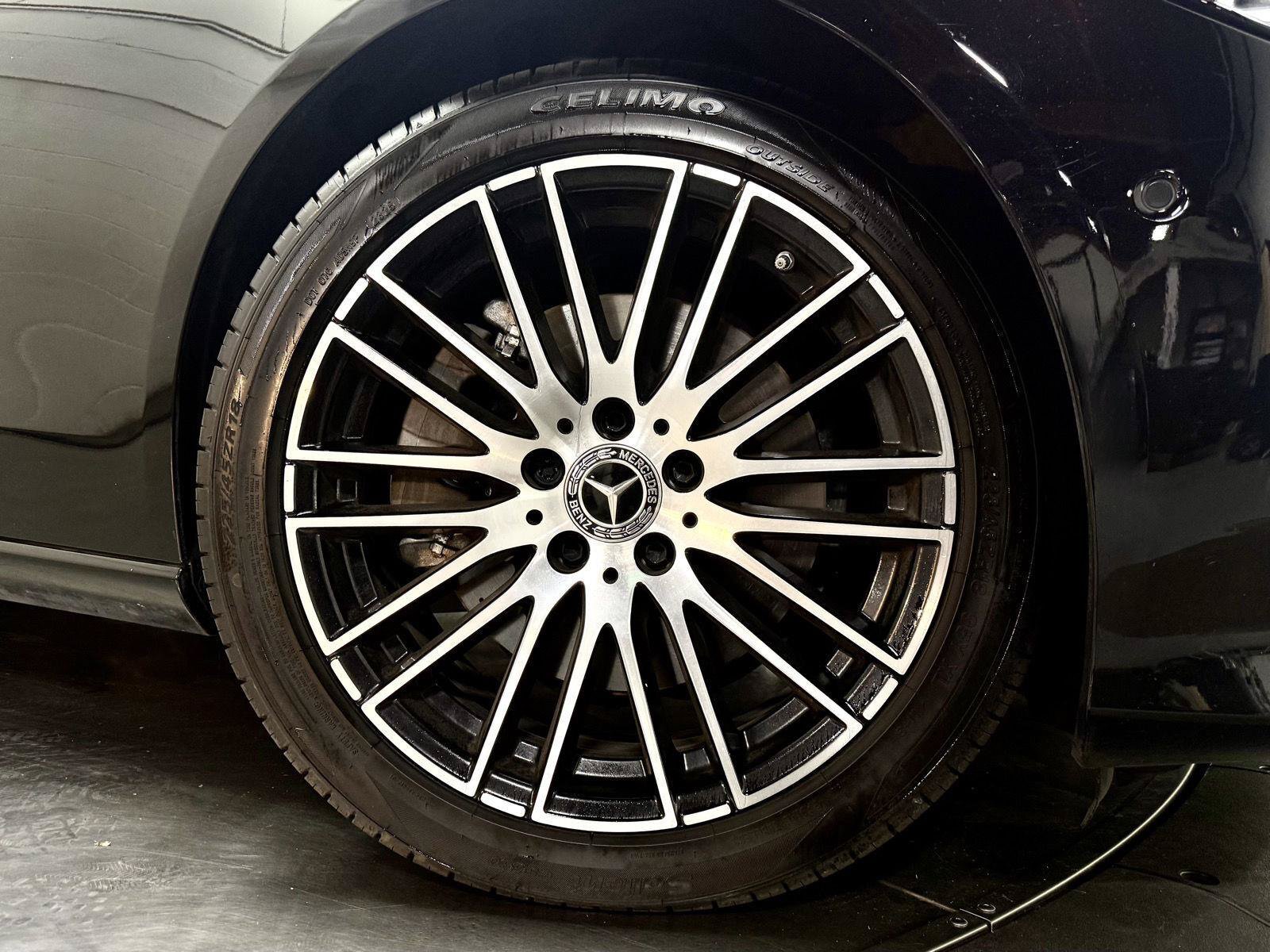 Used 2023 Mercedes-Benz C 300 4MATIC Sedan image 11
