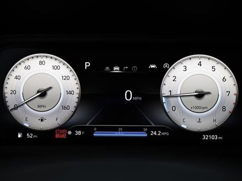 Used 2023 Hyundai Kona Limited image 32