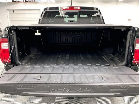 Used 2024 GMC Canyon Elevation w/ Convenience Package AWD/4WD image 31