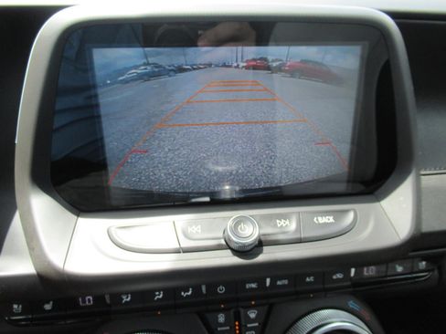 Used 2016 Chevrolet Camaro LT RWD image 29