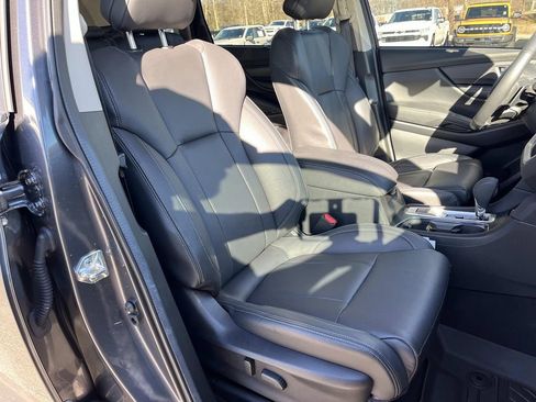 Used 2024 Subaru Ascent Limited w/ Popular Package #2 image 24