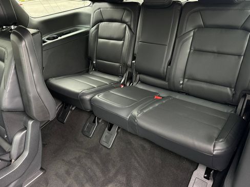 New 2026 Lincoln Navigator Reserve w/ Jet Appearance Package AWD/4WD image 14