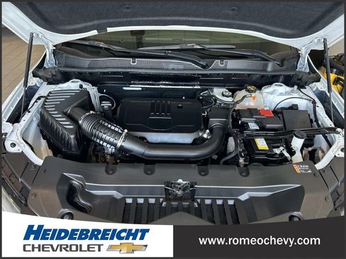 Used 2024 Chevrolet Blazer LT w/ Convenience Package FWD image 9