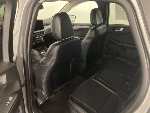 Used 2024 Ford Escape Platinum AWD/4WD image 15