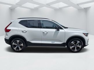Certified 2026 Volvo XC40 B5 Plus AWD/4WD video 2