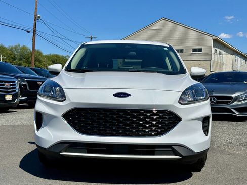 Used 2020 Ford Escape SE image 8