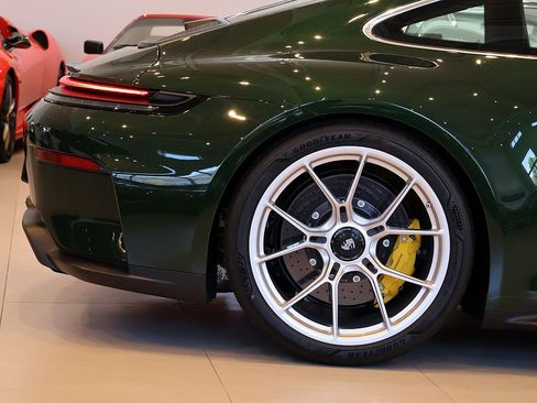 Used 2026 Porsche 911 GT3 RWD image 18