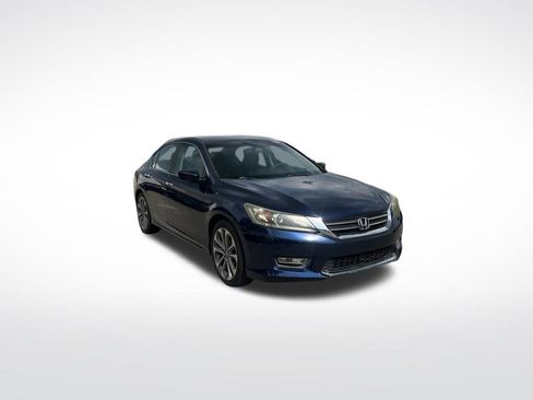 Used 2013 Honda Accord Sport image 2