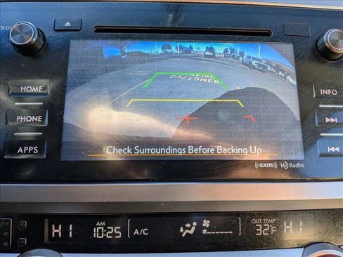 Used 2017 Subaru Outback 2.5i Limited image 14