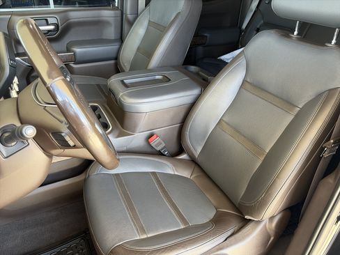 Used 2019 GMC Sierra 1500 Denali w/ Denali Ultimate Package AWD/4WD image 15