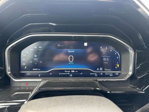 Used 2023 Chevrolet Silverado 1500 LT w/ Z71 Off-Road Package image 9