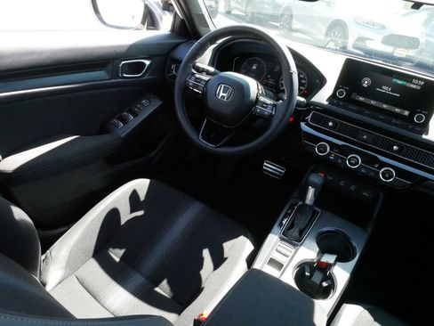 Used 2026 Honda Civic Sport image 9