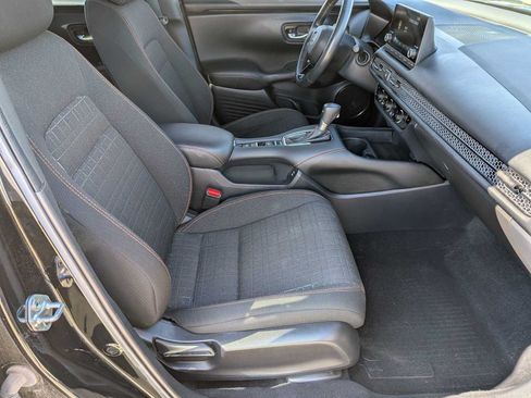 Certified 2024 Honda HR-V Sport image 19