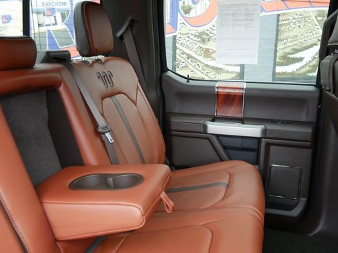 Used 2021 Ford F450 King Ranch w/ King Ranch Ultimate Package AWD/4WD image 17