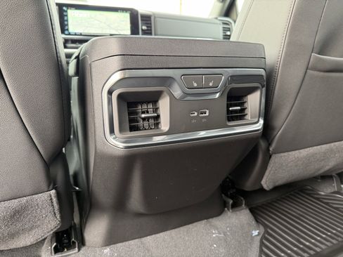 New 2026 Chevrolet Silverado 1500 LTZ w/ LTZ Premium Package image 24