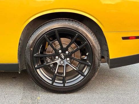 Used 2021 Dodge Challenger R/T Scat Pack w/ T/A Package RWD image 44