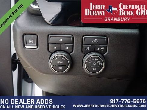 Used 2025 Chevrolet Silverado 2500 LT w/ Convenience Package AWD/4WD image 15