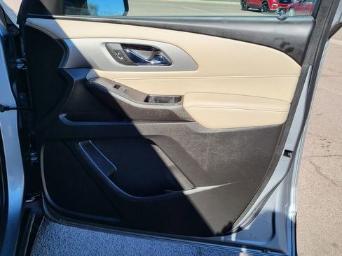 Used 2024 Chevrolet Traverse LS w/ Safety Package image 16