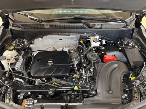Used 2025 Buick Encore GX Preferred FWD image 31
